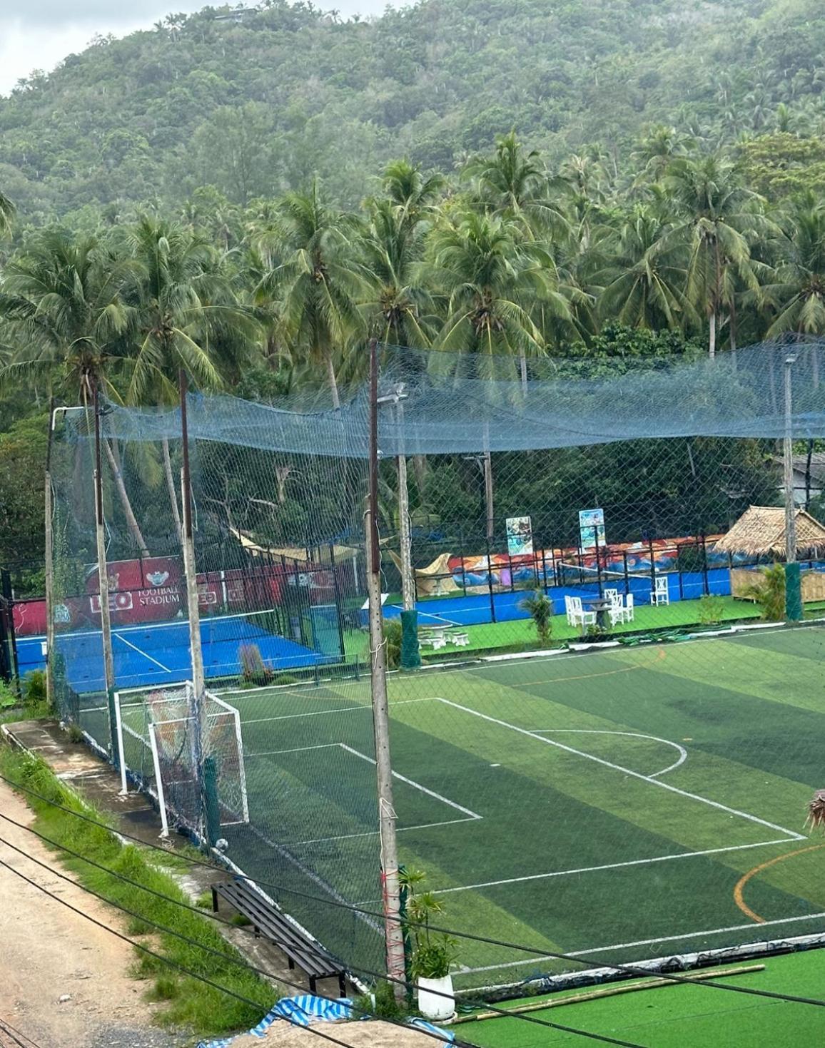 Готель Phangan Padel Club Баан-Тай Екстер'єр фото