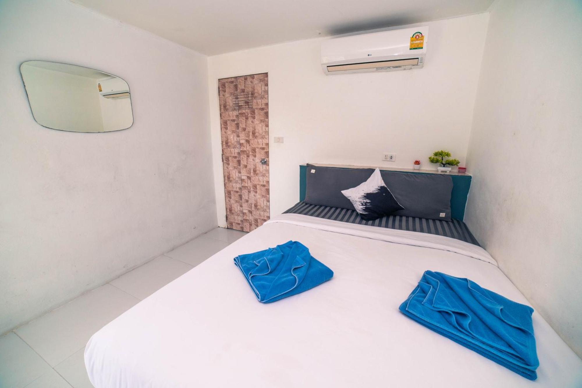 Готель Phangan Padel Club Баан-Тай Екстер'єр фото